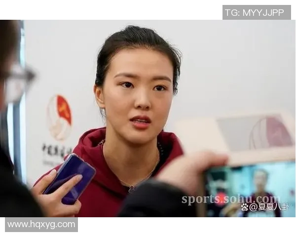 张常宁对足球明星的热爱与追逐背后的故事与情感揭秘 张常宁对足球明星的热爱与追逐背后的故事与情感揭秘