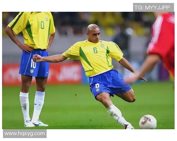 左脚足球明星盘点:那些以左脚闻名的传奇球员们 左脚足球明星盘点:那些以左脚闻名的传奇球员们