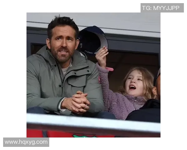 足球明星与女儿的成长之路:一段温馨感人的亲情故事 足球明星与女儿的成长之路:一段温馨感人的亲情故事